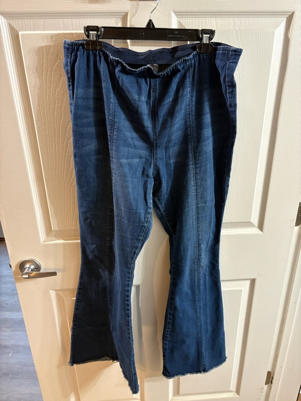 SET OF 2 Dark Wash Blue and Light Wash Flared Jeans